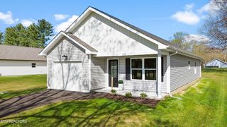 210 Baylor Ave, Morristown, TN 37814