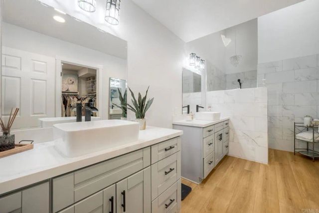 8507 Circle R Course Lane, Escondido, CA 92026