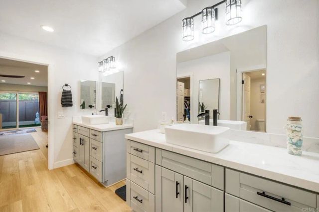 8507 Circle R Course Lane, Escondido, CA 92026