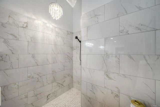 8507 Circle R Course Lane, Escondido, CA 92026