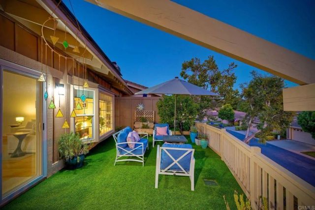 8507 Circle R Course Lane, Escondido, CA 92026