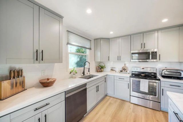 8507 Circle R Course Lane, Escondido, CA 92026