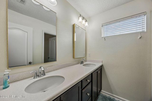 215 WHITE MARSH Drive, Jacksonville, FL 32081