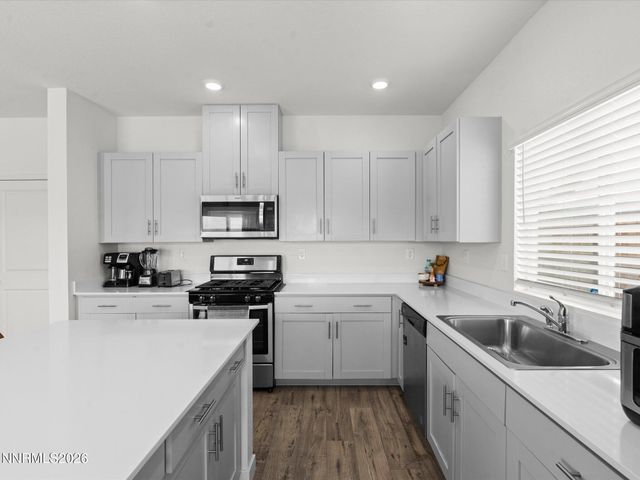 2050 Painted Sky Way, Sun Valley, NV 89433