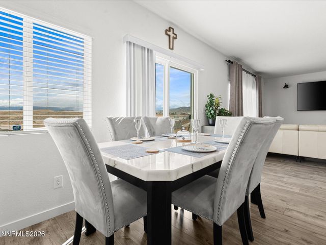 2050 Painted Sky Way, Sun Valley, NV 89433