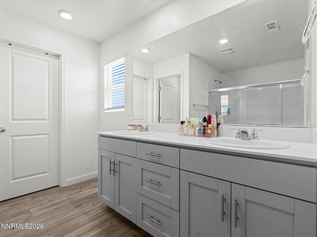 2050 Painted Sky Way, Sun Valley, NV 89433