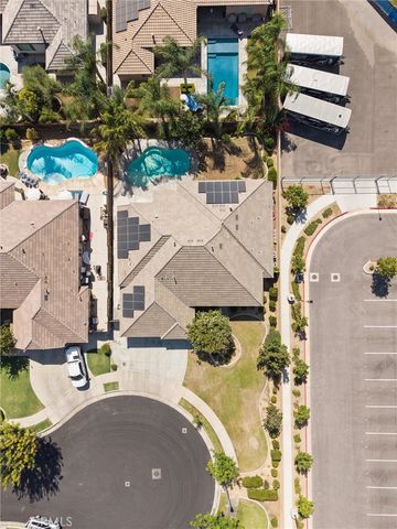 6113 Dartmoor Wood, Bakersfield, CA 93314