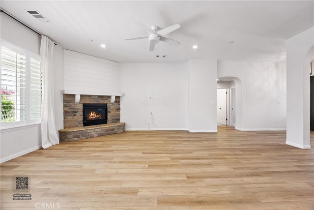 6113 Dartmoor Wood, Bakersfield, CA 93314