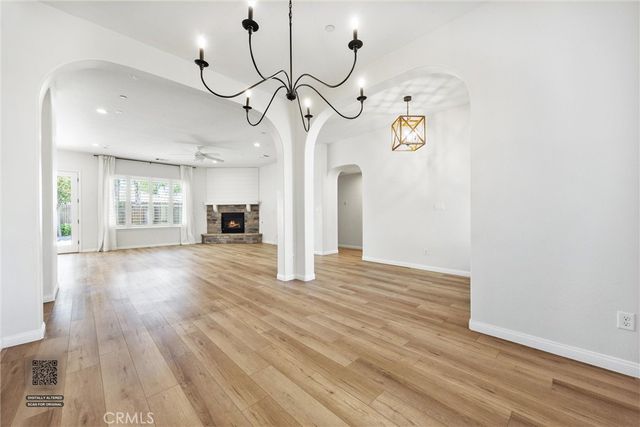 6113 Dartmoor Wood, Bakersfield, CA 93314