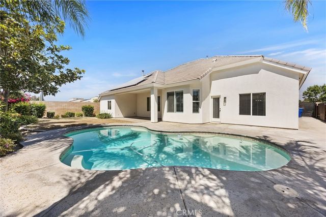 6113 Dartmoor Wood, Bakersfield, CA 93314