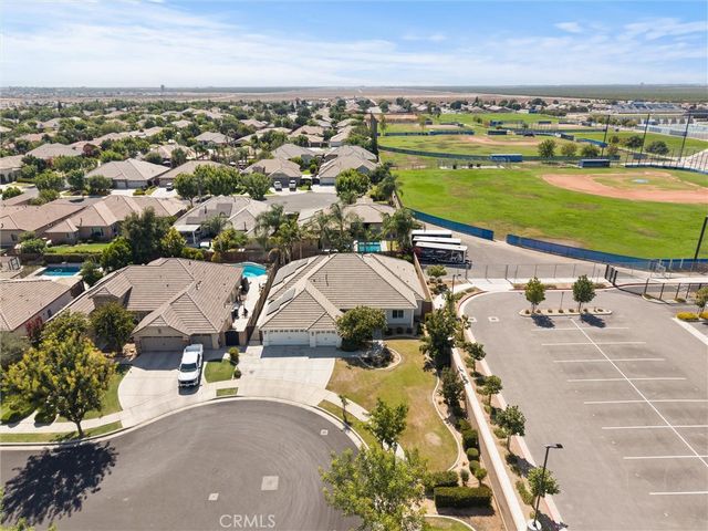 6113 Dartmoor Wood, Bakersfield, CA 93314
