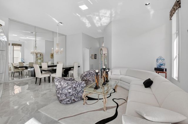 3940 Sapphire Palladium Drive, Boynton Beach, FL 33436