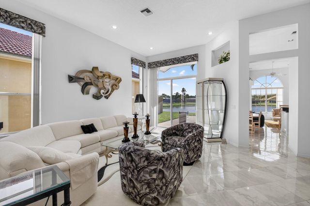 3940 Sapphire Palladium Drive, Boynton Beach, FL 33436