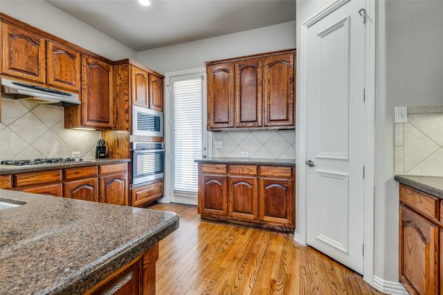 3351 Garrett Drive, Irving, TX 75062