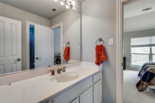 3351 Garrett Drive, Irving, TX 75062