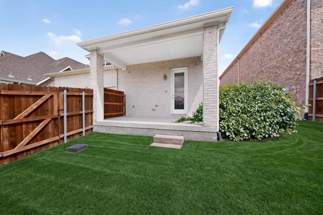 3351 Garrett Drive, Irving, TX 75062