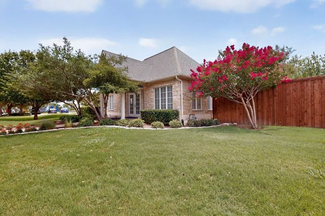 3351 Garrett Drive, Irving, TX 75062