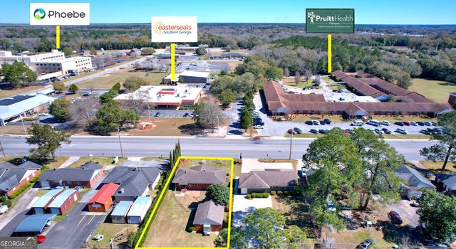 1917 Palmyra Road, Albany, GA 31701