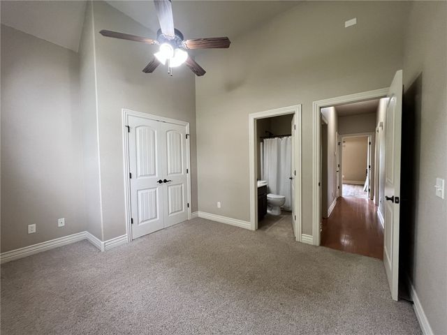 6407 SW Heritage Avenue, Bentonville, AR 72713