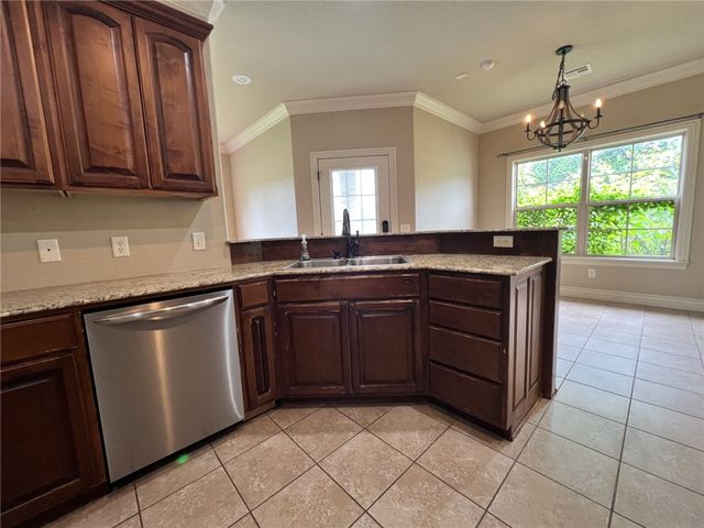 6407 SW Heritage Avenue, Bentonville, AR 72713