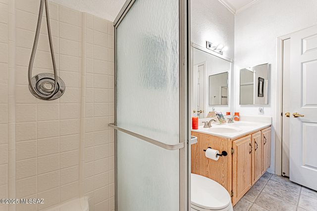 542 W Riverdale Court, Green Valley, AZ 85614