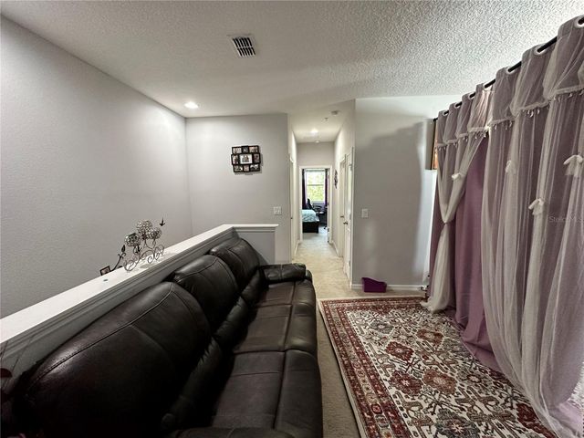 250 RUSTIC LOOP, Sanford, FL 32771