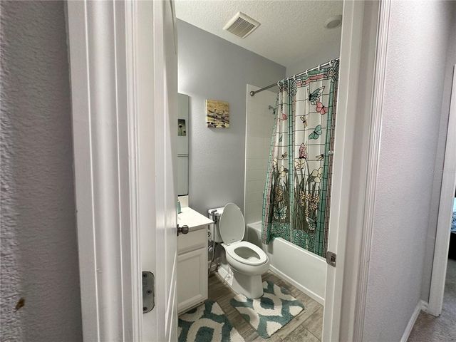 250 RUSTIC LOOP, Sanford, FL 32771
