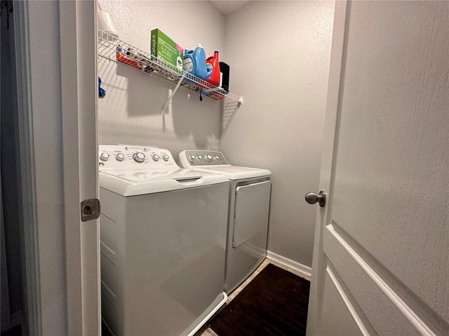 250 RUSTIC LOOP, Sanford, FL 32771