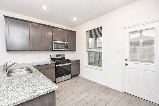 22359 Auburn Cabin Lane, Porter, TX 77365