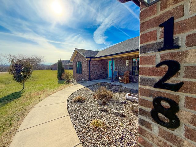 128 Lynne Drive, Berea, KY 40403