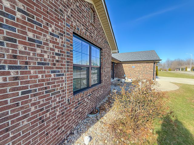 128 Lynne Drive, Berea, KY 40403