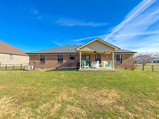 128 Lynne Drive, Berea, KY 40403