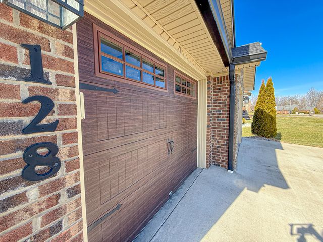 128 Lynne Drive, Berea, KY 40403