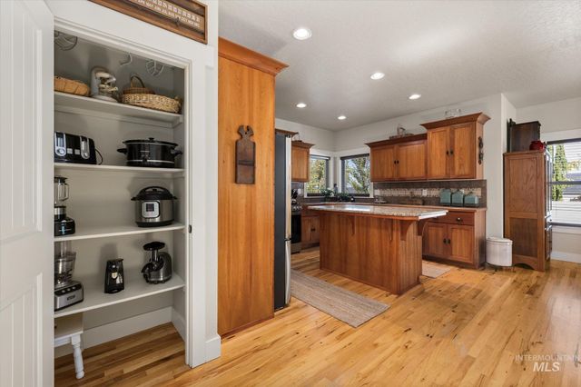 11470 S Cross Slope Pl, Nampa, ID 83686