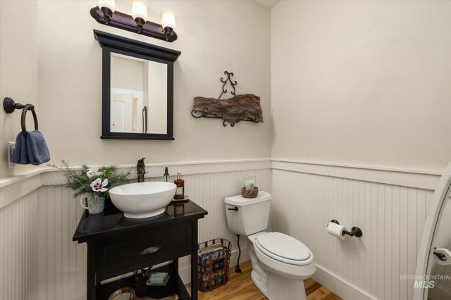 11470 S Cross Slope Pl, Nampa, ID 83686