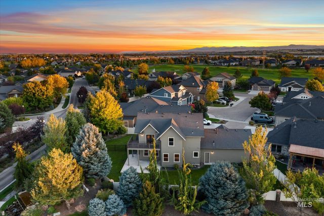 11470 S Cross Slope Pl, Nampa, ID 83686