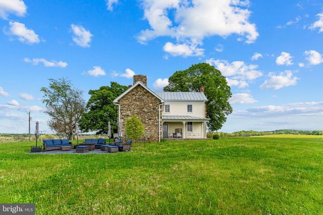 9078 MAIDSTONE RD, Delaplane, VA 20144