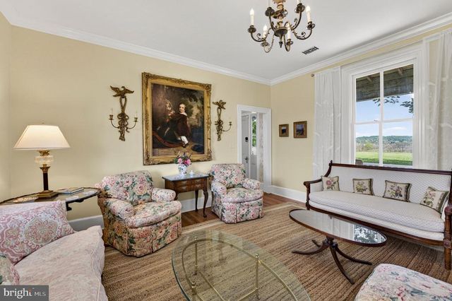 9078 MAIDSTONE RD, Delaplane, VA 20144
