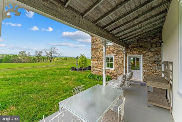 9078 MAIDSTONE RD, Delaplane, VA 20144
