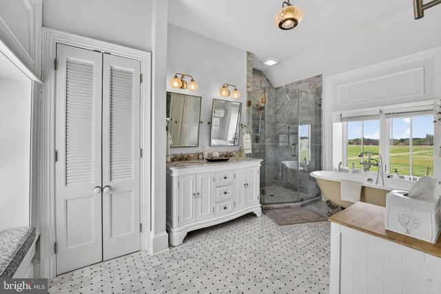 9078 MAIDSTONE RD, Delaplane, VA 20144