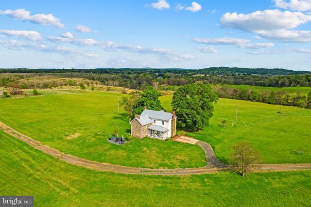 9078 MAIDSTONE RD, Delaplane, VA 20144
