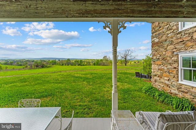 9078 MAIDSTONE RD, Delaplane, VA 20144