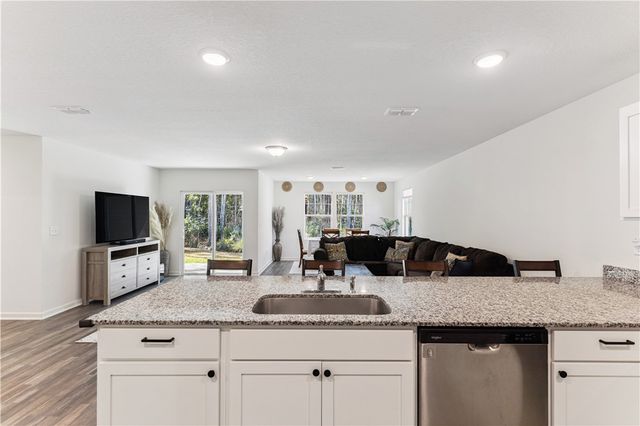 144 Oarsman Crossing, St Marys, GA 31558