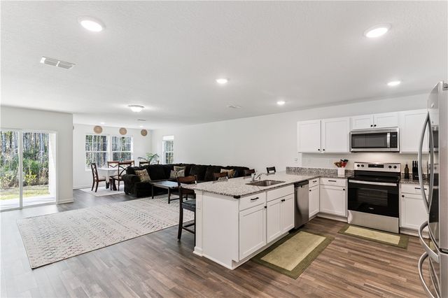 144 Oarsman Crossing, St Marys, GA 31558