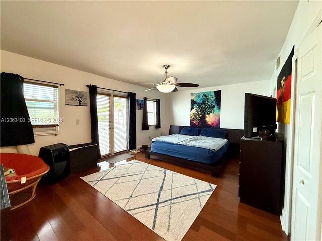 1033 SW 9th Ct M-2, Miami, FL 33130