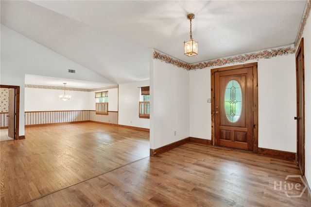 102 Quail Street, Savannah, GA 31419