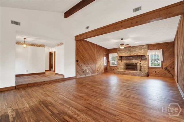 102 Quail Street, Savannah, GA 31419