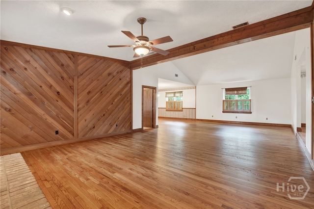 102 Quail Street, Savannah, GA 31419
