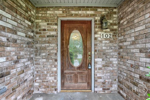 102 Quail Street, Savannah, GA 31419