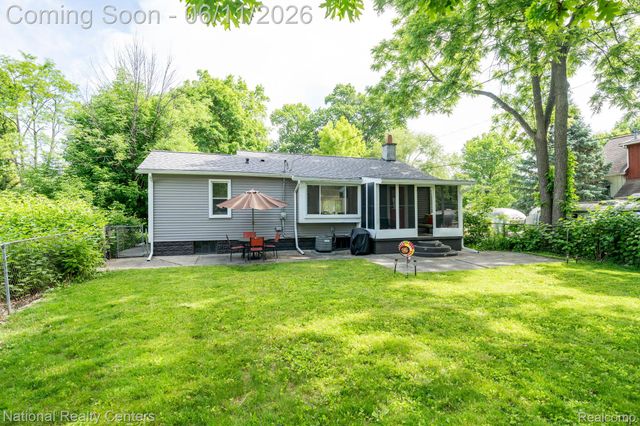 3973 Oak Knoll Road, Waterford Charter Township, MI 48328